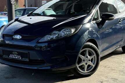 Ford Fiesta 155.198 km 2.490 &euro; Mönchengladbach 41238
