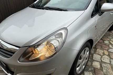 Opel Corsa 144.000 km 2.490 &euro; Mühlenbecker Land OT Schildow 16552