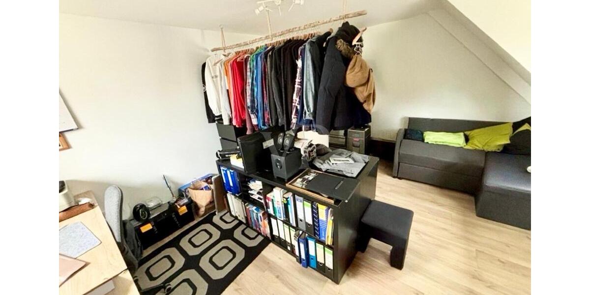 Dachgeschoßwohnung Siegen Weidenau - 3 Zimmer, 65 m&sup2;, 790&euro; | Angebot:26085831