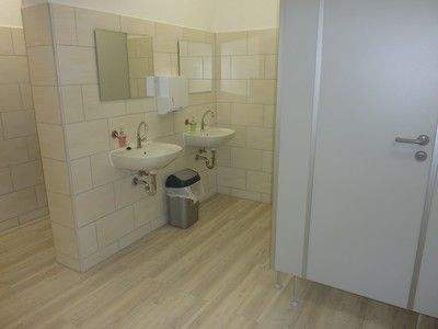 Gewerbeobjekt Weißenfels - 2 Zimmer, 37 m&sup2;, 168&euro; | Angebot:25669902