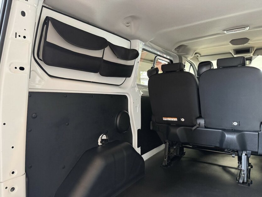 Ford Transit Custom Autom. /StandHz/Markise/Navi/Ahk 54.651 km 31.990 € Leipzig 04347