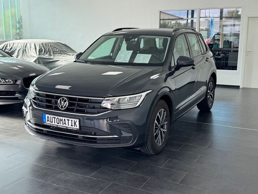VW Tiguan 51.177 km 26.950 € Grebenhain 36355