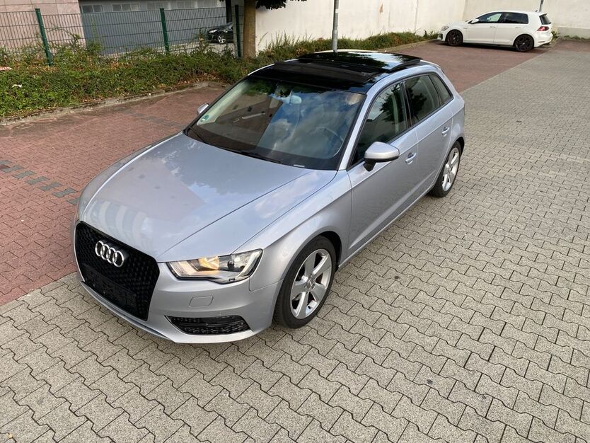 Audi A3 209.000 km 10.999 € Frankfurt am Main 60389