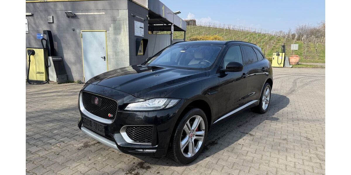 Jaguar F-Pace 239.000 km 11.999 &euro; Bad kreuznach 55545