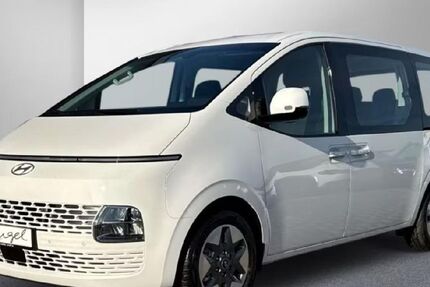 Hyundai STARIA 4.900 km 46.489 &euro; Wunsiedel 95632