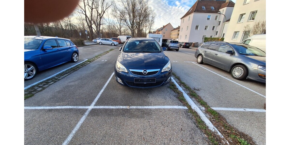 Opel Astra 141.000 km 5.190 € Augsburg 86150