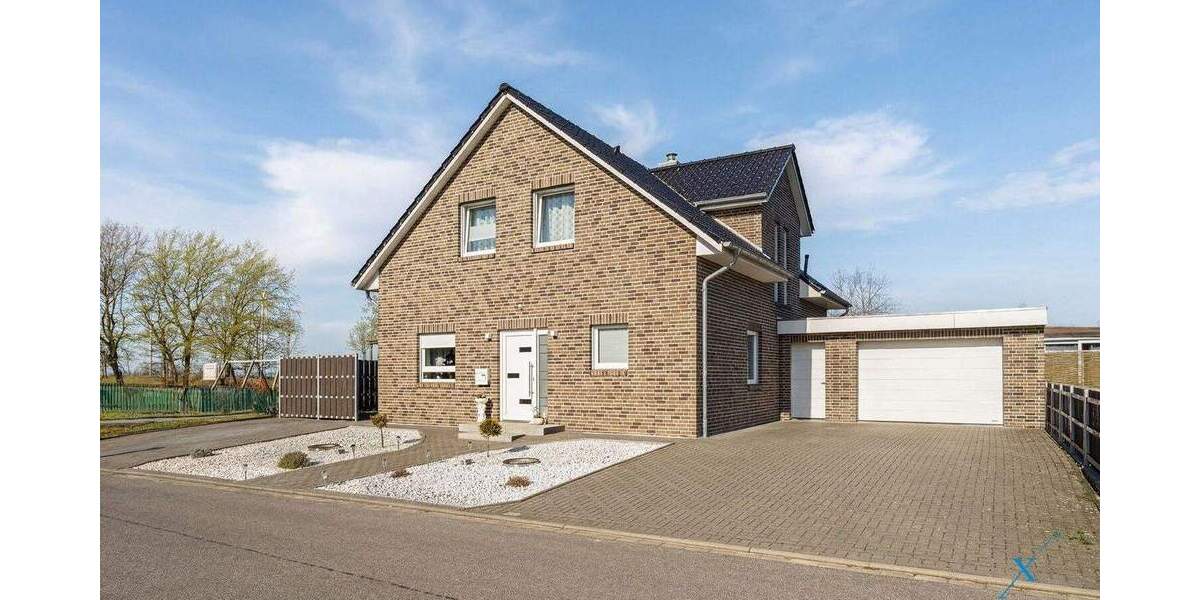 Einfamilienhaus Hemmingstedt - 5 Zimmer, 147 m&sup2;, 449.000&euro; | Angebot:25600953