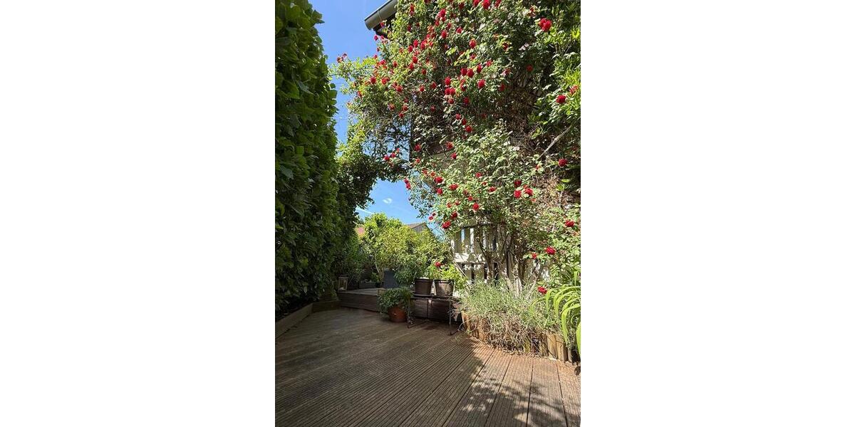 Einfamilienhaus Burghausen - 6 Zimmer, 200 m&sup2;, 899.000&euro; | Angebot:25195312