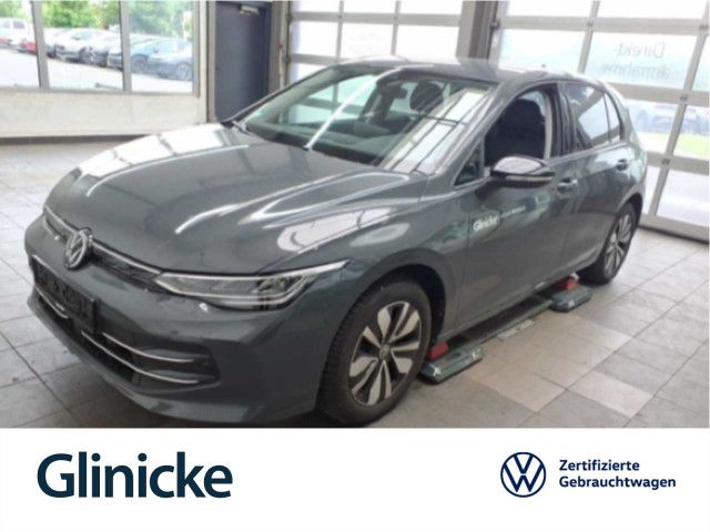 VW Golf 8.402 km 24.833 &euro; Kassel 34123