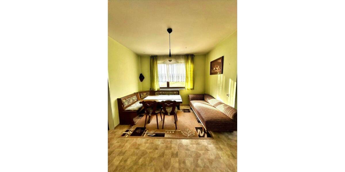 Einfamilienhaus Schorndorf Knöbling - 6 Zimmer, 142 m&sup2;, 299.000&euro; | Angebot:25687339