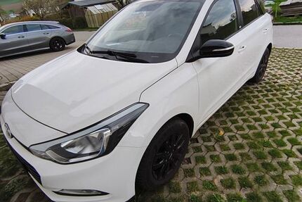 Hyundai i20 97.000 km 7.800 &euro; Jandelsbrunn 94118