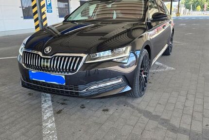 Skoda Superb 74.000 km 23.990 &euro; Torgelow am See 17192