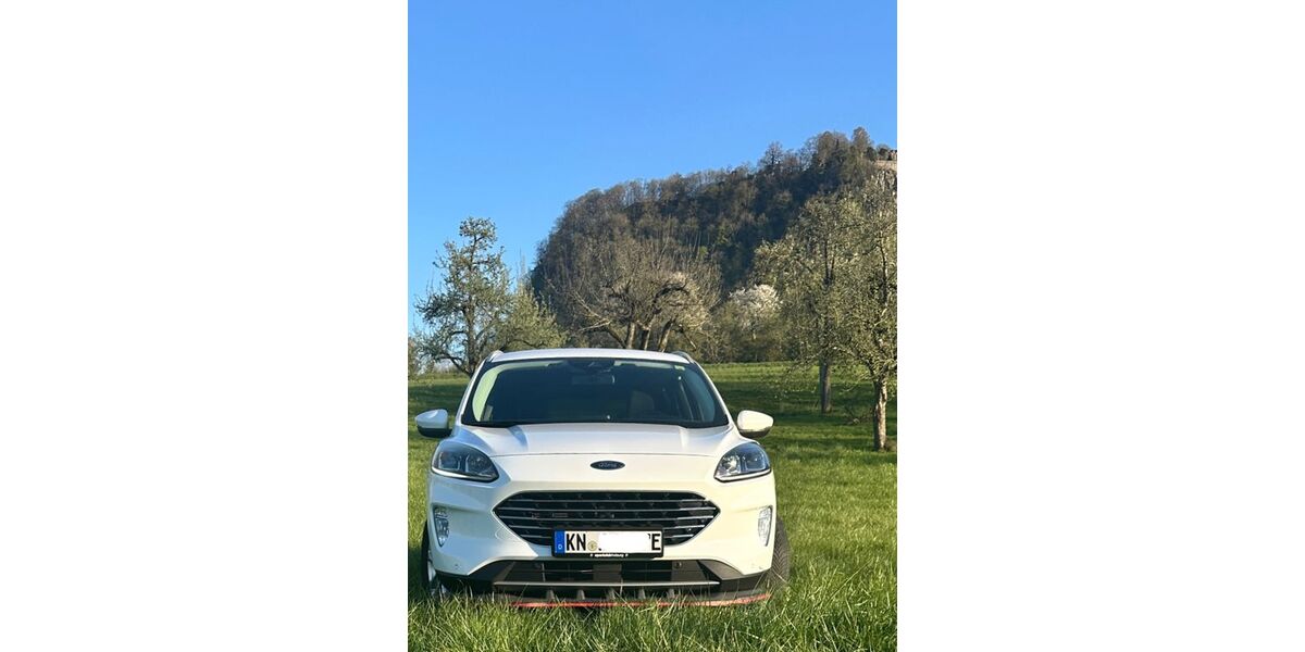 Ford Kuga 31.500 km 22.900 &euro; Singen 78224