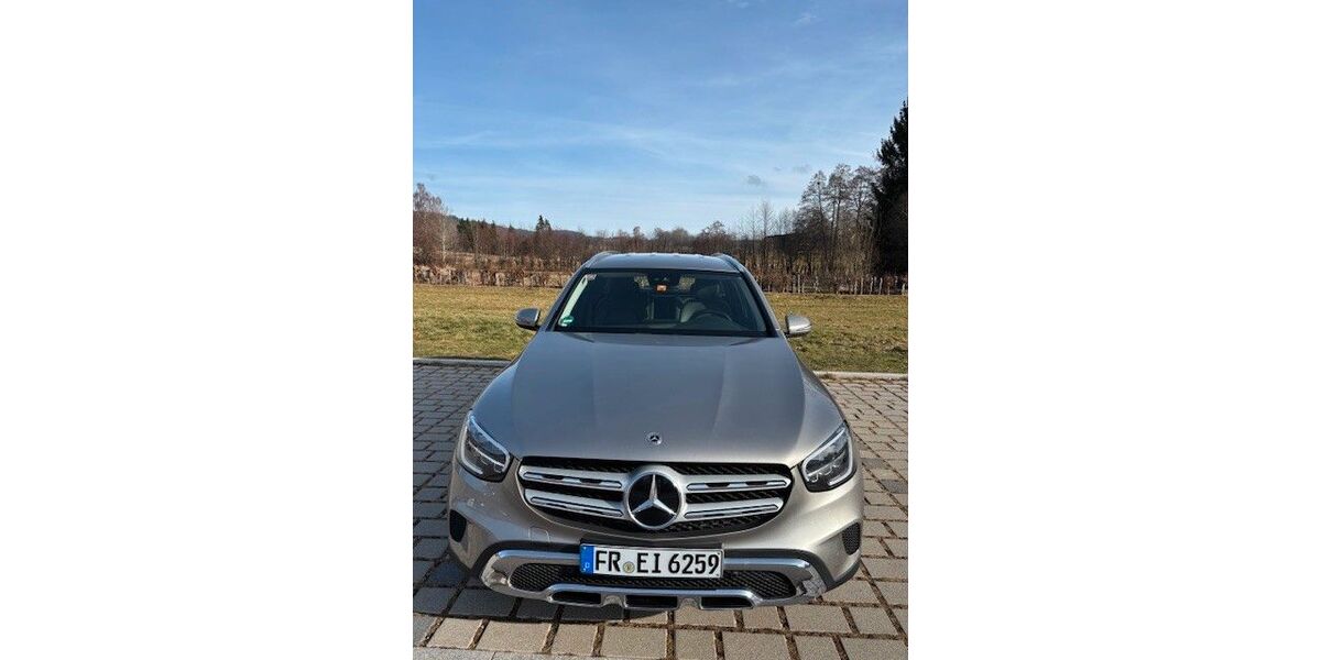 Mercedes-Benz GLC 300 52.304 km 40.600 &euro; Breitnau 79874