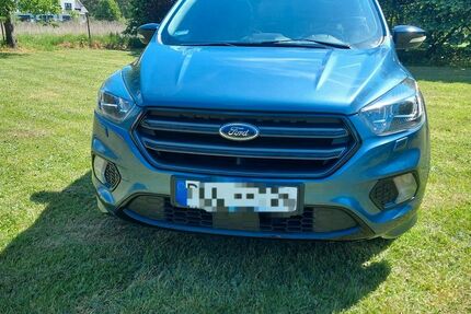 Ford Kuga 47.000 km 17.800 &euro; Planegg 82152