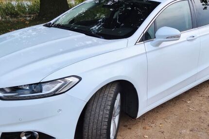 Ford Mondeo 125.000 km 11.499 &euro; Kreischa 01731