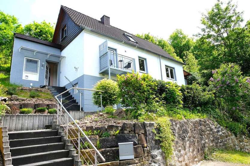 Haus zum Kaufen in Bebra 155.000 € 90 m²