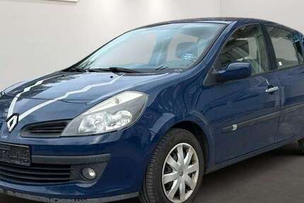 Renault Clio 184.166 km 2.499 € Berlin 12681