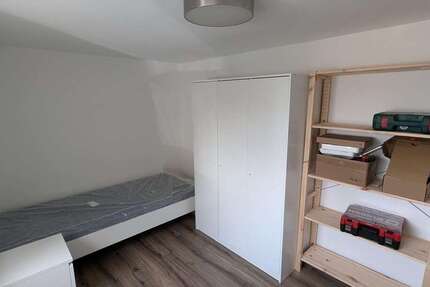 Wohnen auf Zeit in Villingen-Schwenningen 300 € 5 zimmer