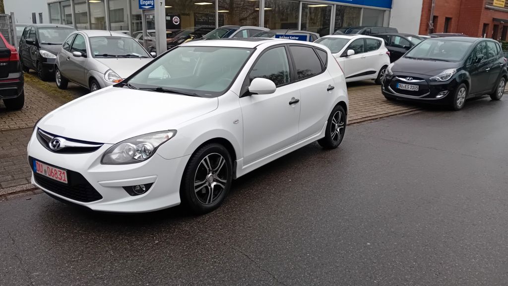 Hyundai i30 85.500 km 5.790 &euro; Duisburg 47269