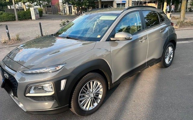 Hyundai KONA 126.800 km 8.490 &euro; Köln 50733