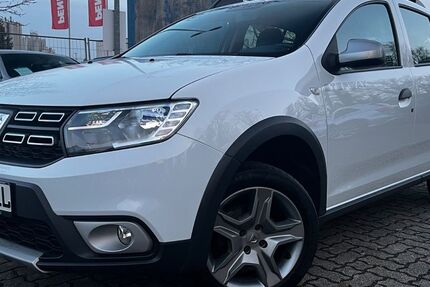 Dacia Sandero 45.000 km 8.999 &euro; Forst 76694