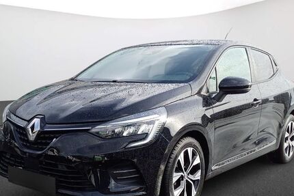 Renault Clio 32.210 km 12.170 &euro; Borken 46325