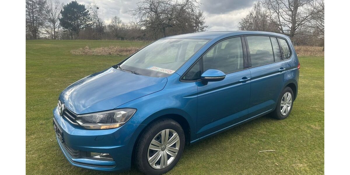 VW Touran 209.000 km 9.900 &euro; Odelzhausen 85235