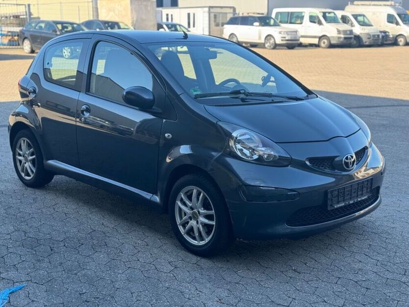 Aygo (X)