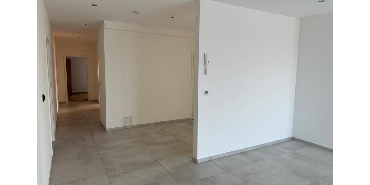 Einfamilienhaus Limburg an der Lahn - 4 Zimmer, 160 m&sup2;, 1.700&euro; | Angebot:24384729