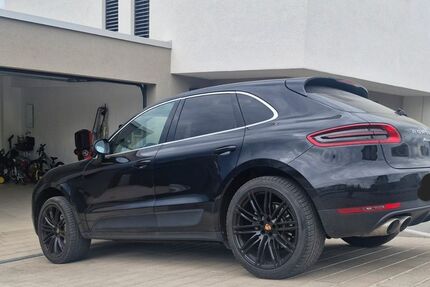 Porsche Macan 215.000 km 22.990 &euro; Diez 65582