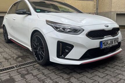 Kia ceed / Ceed 83.700 km 18.500 &euro; Bad Mergentheim 97980