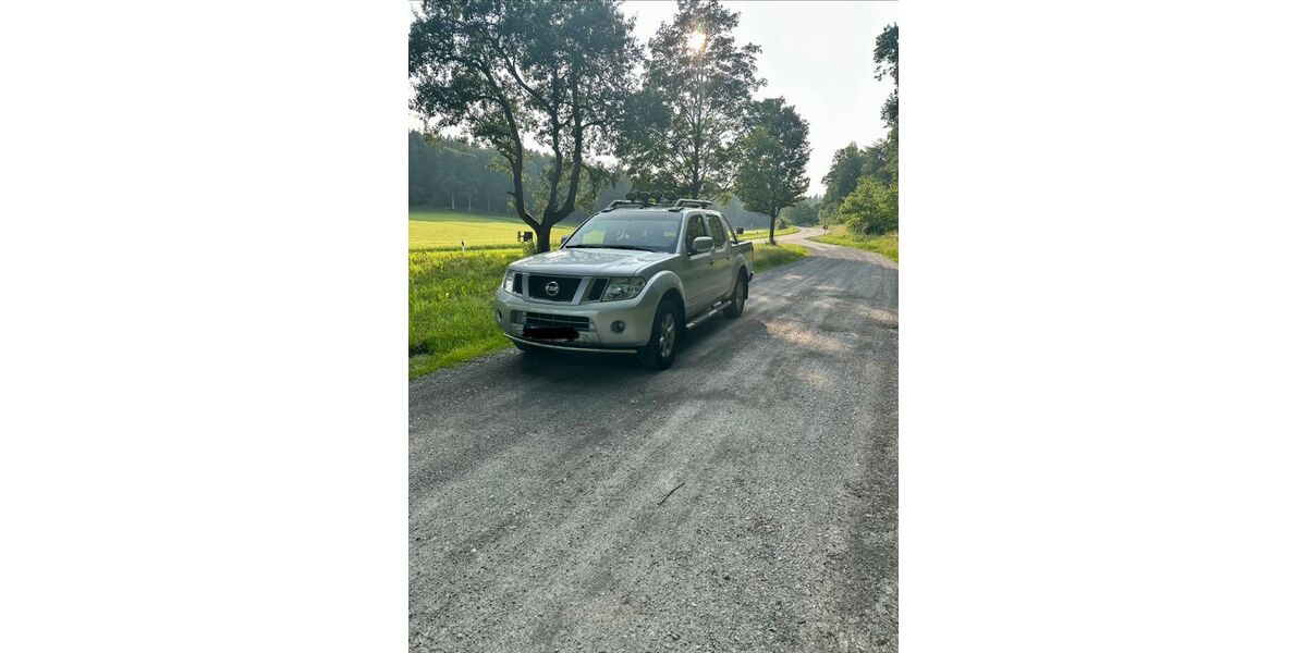 Nissan Navara 162.500 km 13.800 &euro; Weil der Stadt 71263