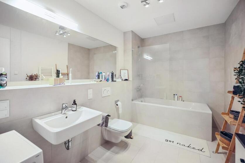 Traumhafte 2-Zimmer-Wohnung in Hattersheim: Wohnen im Industriedenkmal zimmer