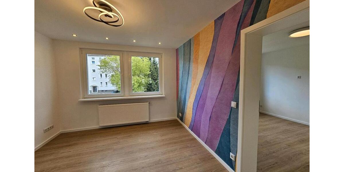 2, 5 - Zimmerwohnung kernsaniert zu verkaufen 2.5 zimmer