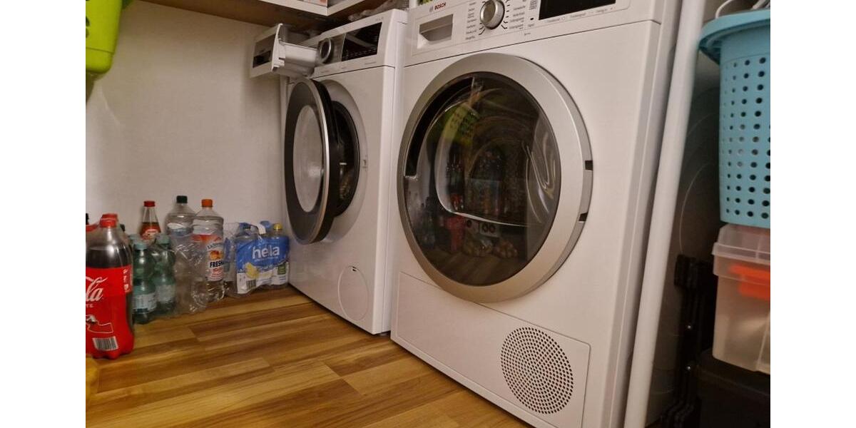 große 4-Zimmer-Wohnung mit Balkon, HWR und Gäste-WC in Suhl 4 zimmer