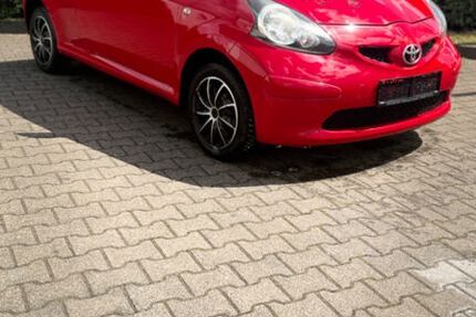 Toyota Aygo (X) 176.008 km 1.800 &euro; Köln 50997
