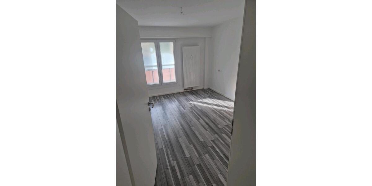 Erdgeschoßwohnung Stuttgart Zuffenhausen - 1 Zimmer, 60 m&sup2;, 270.000&euro; | Angebot:24514643