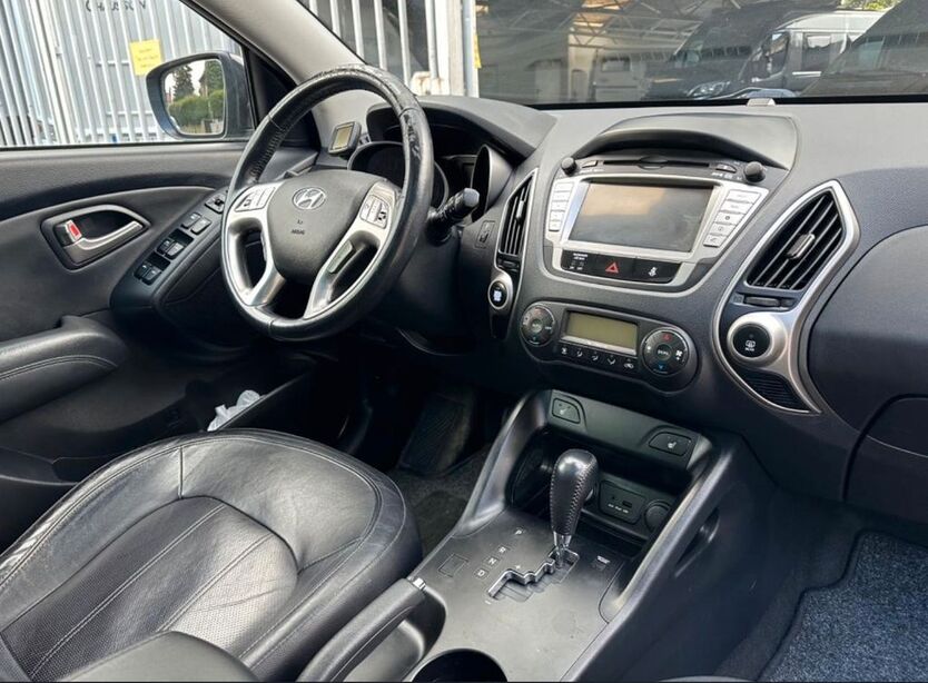 Hyundai ix35 152.000 km 7.500 € Kaiserslautern 67659