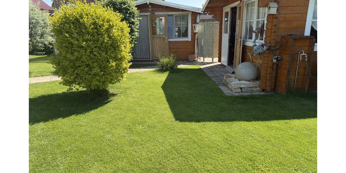 Mediterranes Landhaus mit Wohlfühlgarten und Wellnessbereich in Nauen-Wachow - Einfamilienhaus Nauen | Angebot:27071277