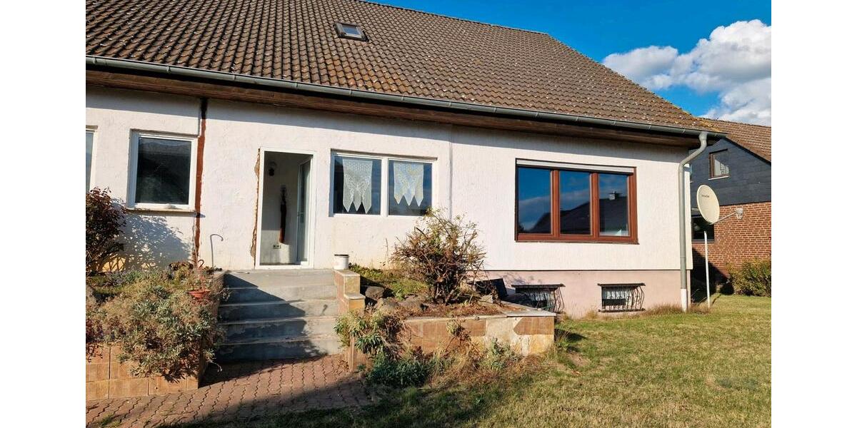 Einfamilienhaus Bergfeld - 8 Zimmer, 224 m&sup2;, 380.000&euro; | Angebot:26758253