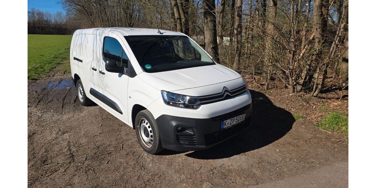 Citroen Berlingo 63.000 km 15.950 &euro; Köln 51147