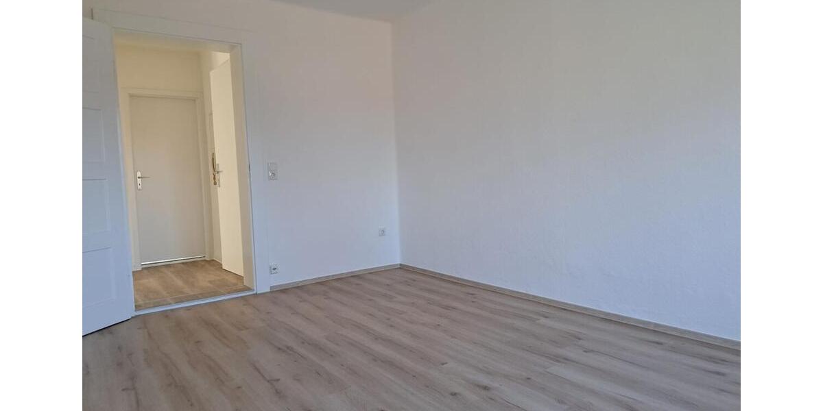 Etagenwohnung Senftenberg - 2 Zimmer, 48 m&sup2;, 300&euro; | Angebot:25960015