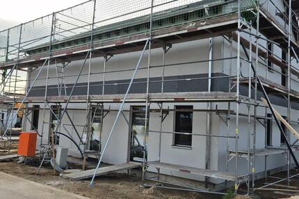 Neubau EH40+ Doppelhaushälfte zu vermieten 4 zimmer