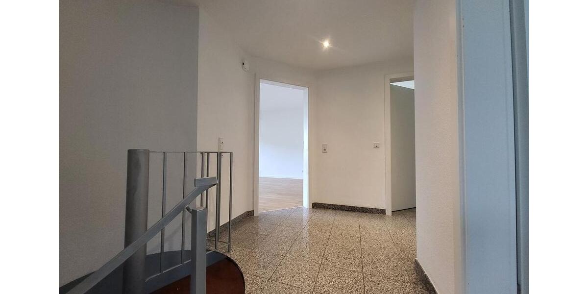 Etagenwohnung Bad Honnef - 6 Zimmer, 149 m&sup2;, 549.000&euro; | Angebot:27629418