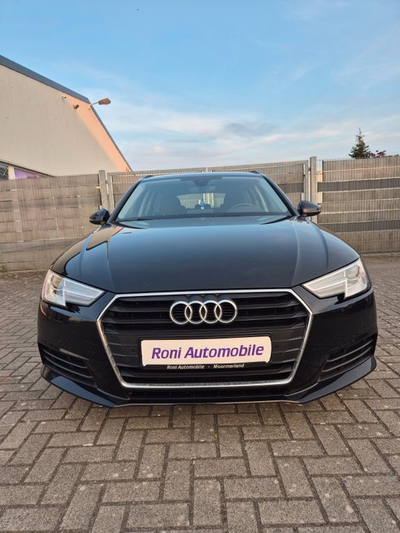 Audi A4 159.400 km 15.290 € Moormerland 26802