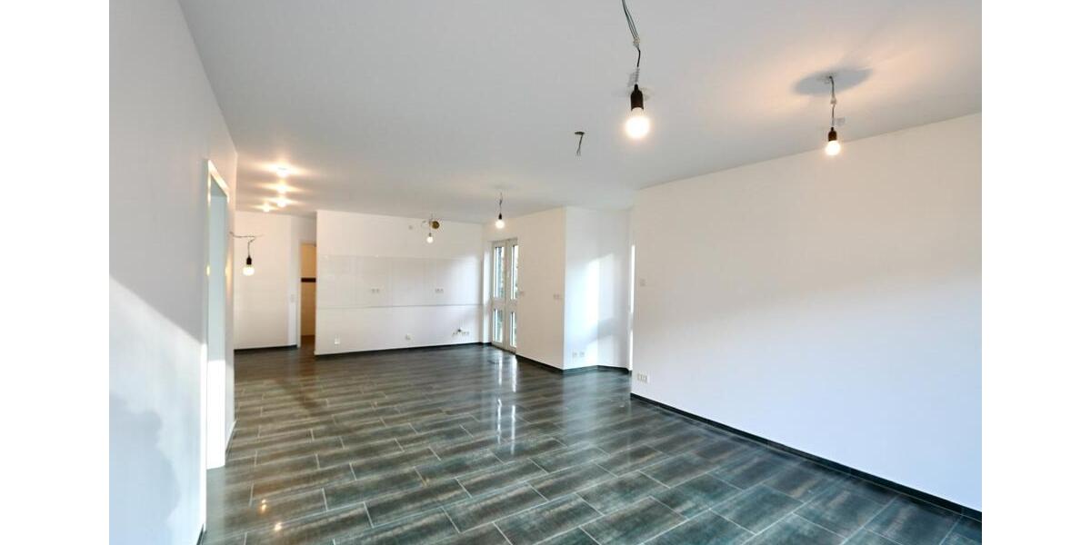 Erdgeschoßwohnung Engelskirchen - 3 Zimmer, 84 m&sup2;, 840&euro; | Angebot:25474551