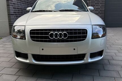 Audi TT 52.000 km 21.850 &euro; Datteln 45711
