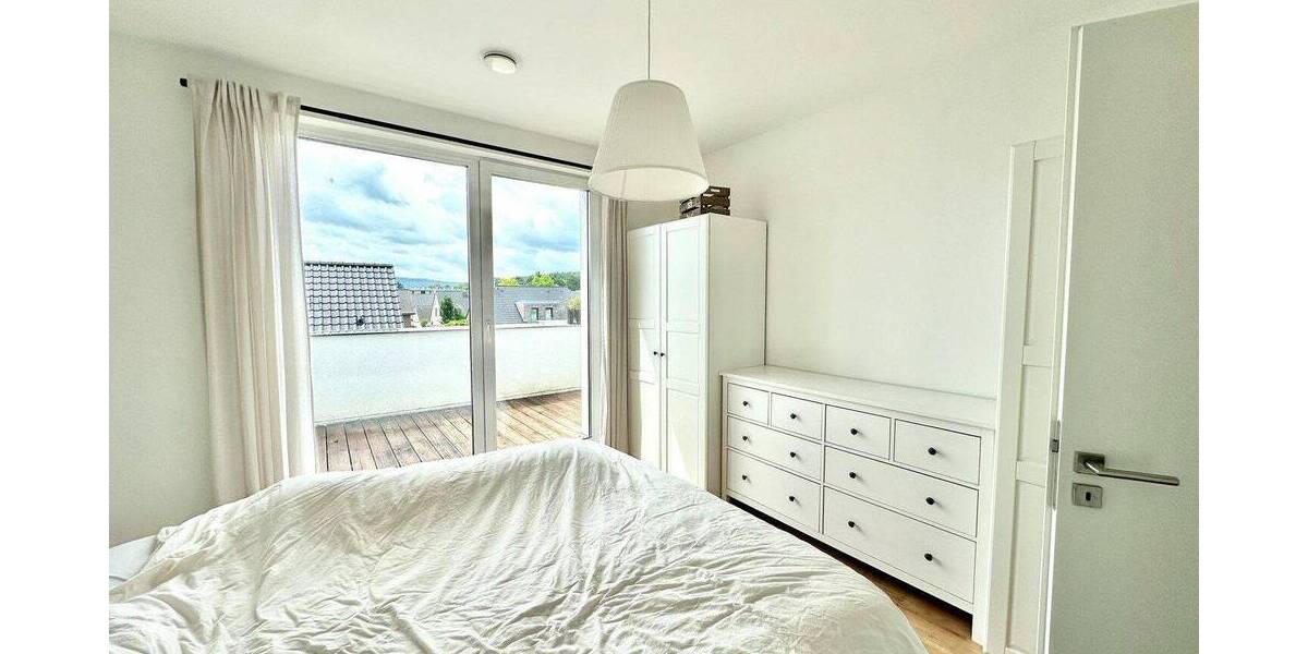 Etagenwohnung Hildesheim Ochtersum - 2 Zimmer, 77 m&sup2;, 980&euro; | Angebot:26906401
