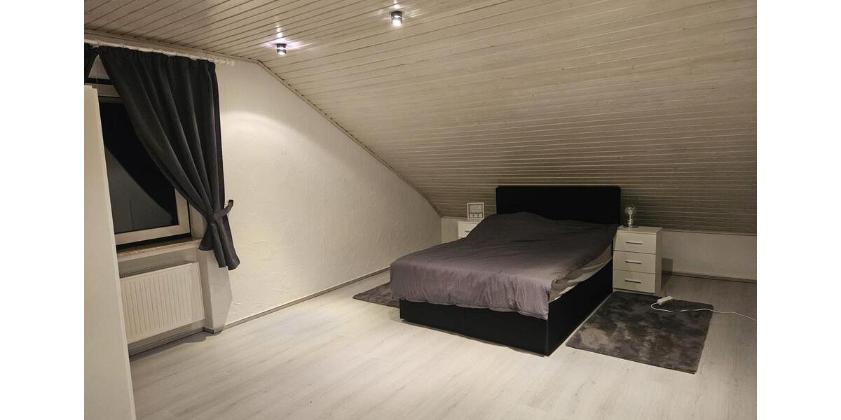 Etagenwohnung Bestwig - 3 Zimmer, 115 m&sup2;, 600&euro; | Angebot:26322216